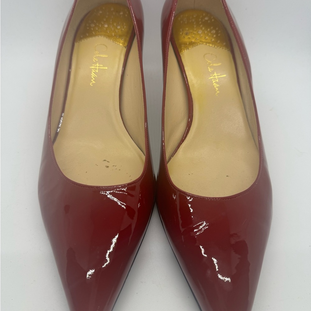 Red pumps